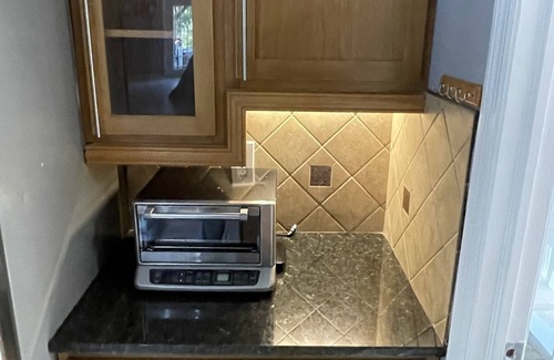 Middleburg Haus | Amazing Pool Home Ranch Retreat, Firepit, BBQ, WIFI, RV & Boat Parking.