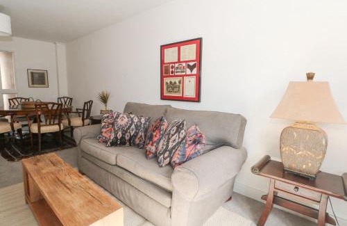 Chester Haus | Poplar Farm Studio