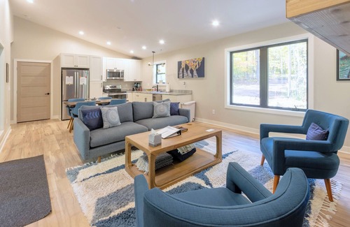 Herbster Haus | Porcupine Bluff | Modern Home, Lake Views