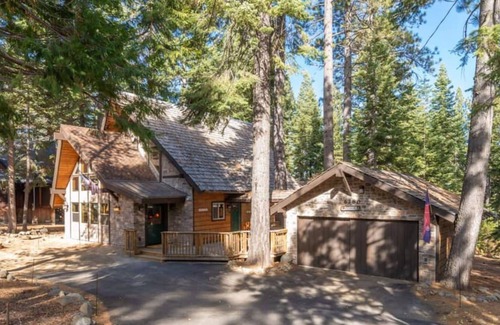 Chamberlands Hütte | Porter by Avantstay Rustic Modern Oasis In The Of Chamberlands