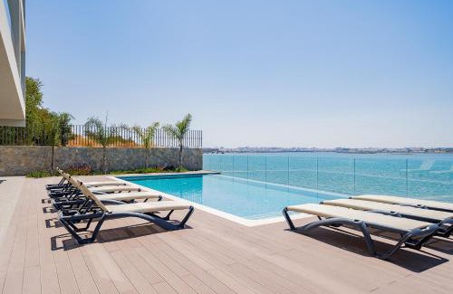 Mexilhoeira da Carregacao Wohnung | Portimão Ocean Breeze With Pool by Homing