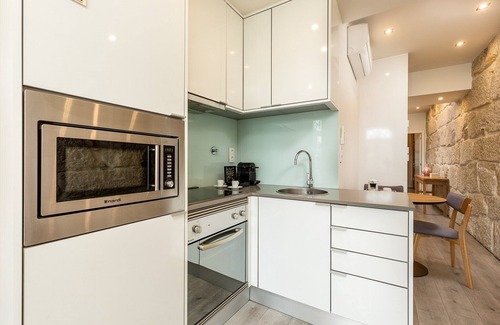 Sao Nicolau Wohnung | Stilvolles Apartment mit Flussblick in Porto