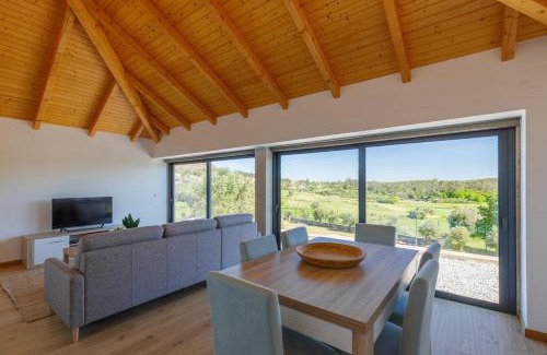 Montaria Haus | Portugal Active Montaria Lodge