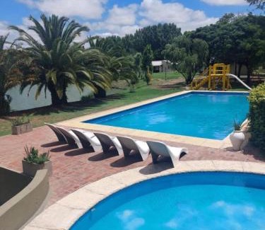 Partido de Junin Wohnung | Posada Del Sol - Complejo de Cabañas