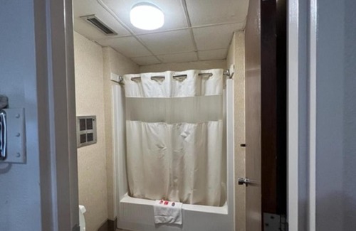 Wisconsin Rapids Hotel | Posh Inn & Suites