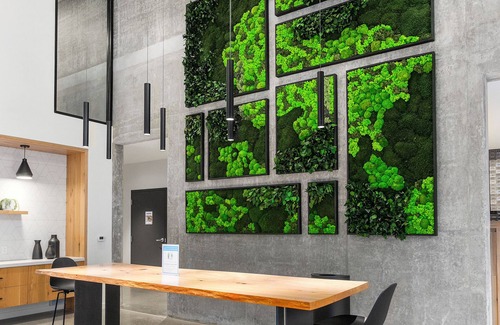 Downtown Wohnung | Posh Lofty Pad in Central Redmond