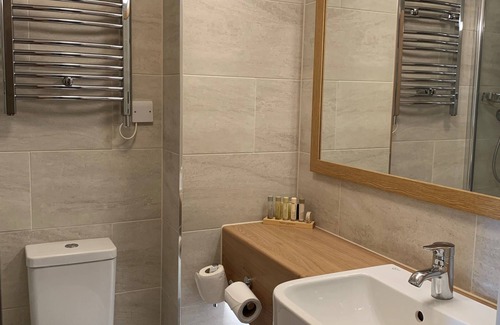 Ampfield Hotel | Potters Heron Hotel