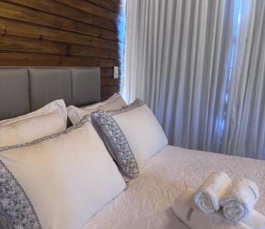 Venda Nova Do Imigrante Skihütte | Pousada Alto Colina - Chalé Quero-quero