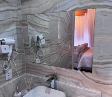 Venda Nova Do Imigrante Skihütte | Pousada Alto Colina - Chalé Quero-quero