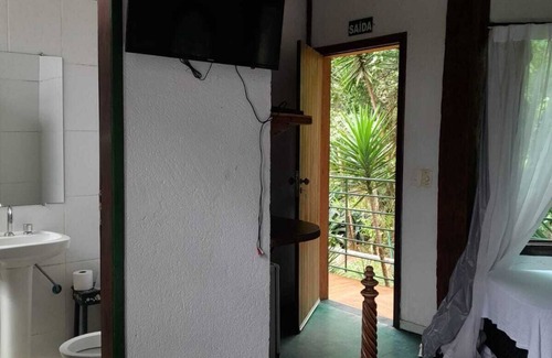 Sao Sebastiao das Aguas Claras Hotel | Pousada Canto da Lua - Macacos