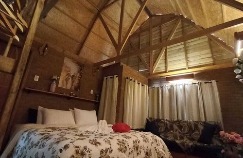 Campos do Jordao Hotel | Pousada Grom's Village