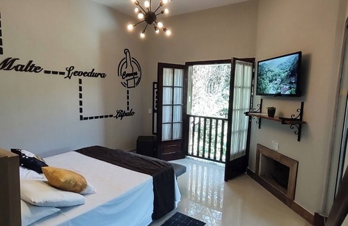 Penedo Haus | Pousada Valle dos Pássaros