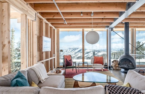 Powder Mountain Haus | Enjoy North America’s largest acreage resort only minutes away from the home!