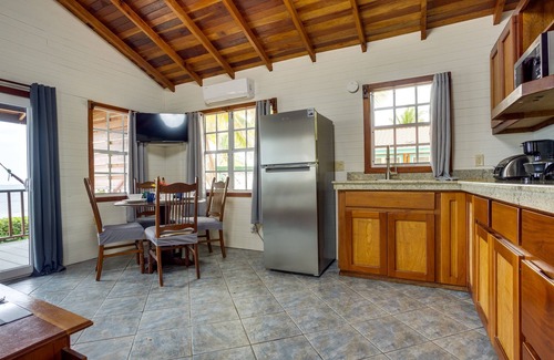 Surfside Haus | Praya-Beachfront-Family Vacation-Stunning Views