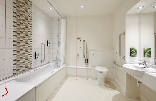 Chesterfield Hotel | Premier Inn North