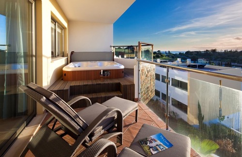 Ferragudo Wohnung | Luxus moderne, geräumige Wohnung mit fantastischem Meerblick - Premier Nr. 35