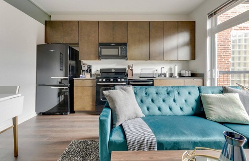 Shaw Wohnung | Premium Shaw Studio w/ Elevator & W/D, nr Dining & Parks, by Blueground