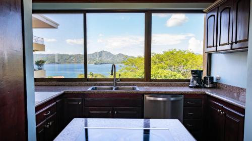 Playa Flamingo Wohnung | Presidential Suites 15-Oceanview Condo