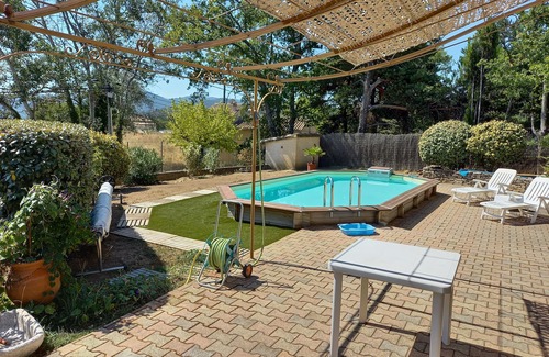 Vaison-la-Romaine Haus | Hübsches Einfamilienhaus, Blick auf Ventoux, privates Schwimmbad, Garage.