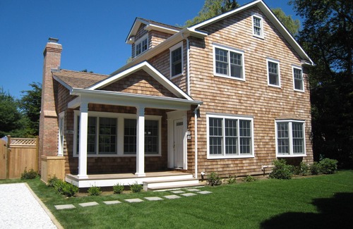 Village of East Hampton Haus | Erstklassige Lage in East Hampton Village. Beheizter Pool. Gehen Sie zu allen!