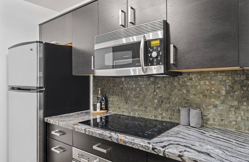 South Scottsdale Wohnung | Primo Scottsdale Location w Heated Pool