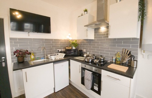 Riverside Wohnung | Principality Suites (1 bed)