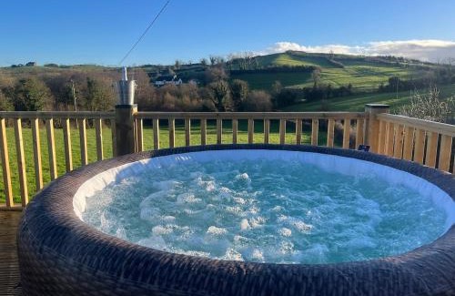 Monaghan Wohnung | Pringle Pod