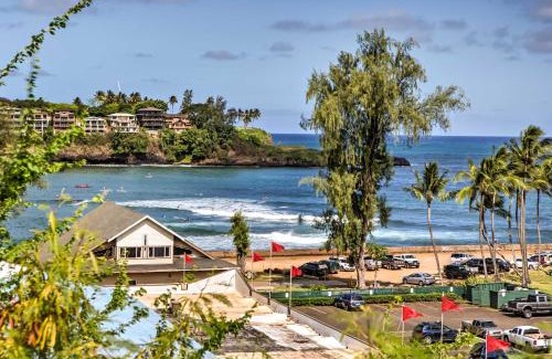 Nawiliwili Wohnung | Pristine Lihue Condo with Balcony Walk to Beach!