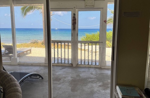 West End Haus | Sonnenuntergänge, tolles Sonkeling, Veranda am Meer, Kajaks, Fahrräder, frische Meeresfrüchte 4U