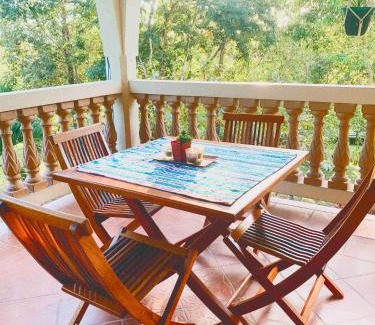San Ignacio Haus | Private 2 Bdrm Home On 46 Acres Along Macal River