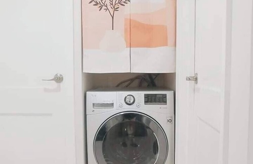 Wheaton-Glenmont Wohnung | Private 2 bedroom suite in Silver Spring