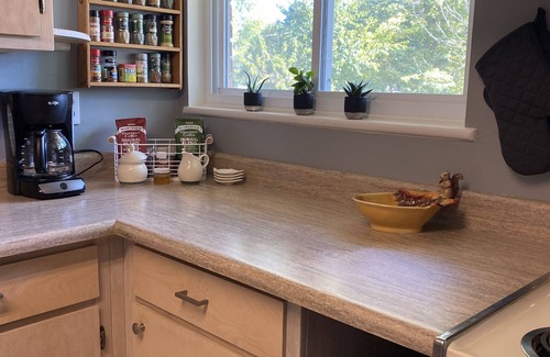 Cedarville Haus | Private 3 Bedroom Ranch: Walk to Cedarville University