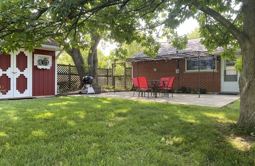 Cedarville Haus | Private 3 Bedroom Ranch: Walk to Cedarville University