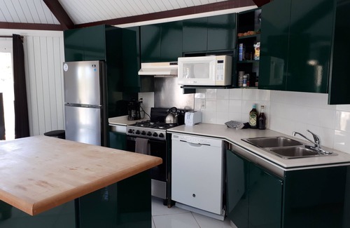 Coral Harbour Hütte | Private and Peaceful Cottage at the Beach