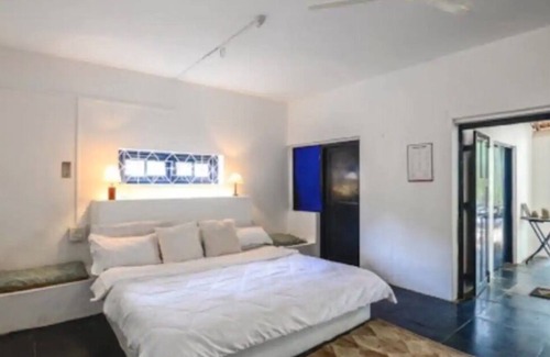 Morjim Haus | Private beach house, bang on the beach @Ashvem/Morjim