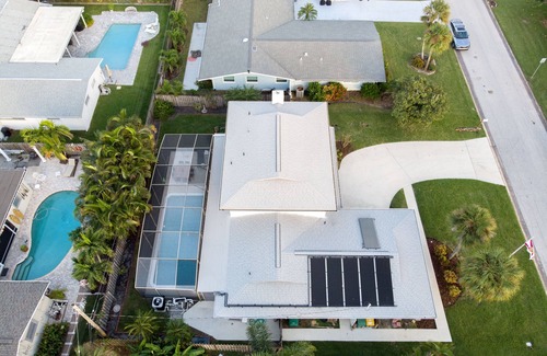 Venetian Way Haus | Private Cocoa Beach 5 bed 3 bath heated Pool Home