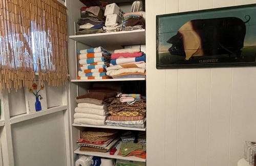 Lonelyville Haus | Privater, komfortabler, süßer Ort an der Bucht !!