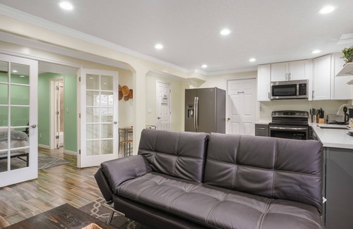 Layton Haus | Private Cozy Suite near Shopping & Hill AF Base