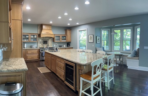 Berrien Springs Haus | boat, hot tub, fire pit, kayaks, private swim island, Notre Dame, wineries