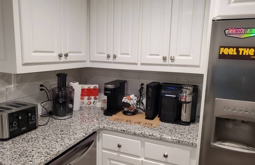 Auburn Haus | Private Guest Suite w/ amenities