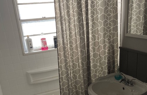 Newcastle Haus | Private home, within minutes to the Black Hills.