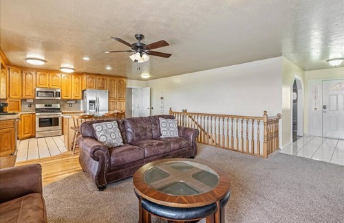 North Ogden Haus | Private HotTub, Veranda & Fully Fenced Yard!