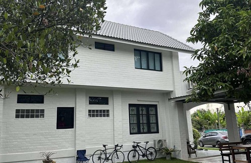 Choeng Noen Haus | Private House 3-bedroom in peaceful Rayong with WiFi, AC. Enjoy your stay