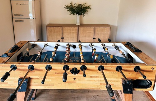 Avoca Haus | Private Isle-side, Waterfront Retreat with Stunning Views/Pet Friendly