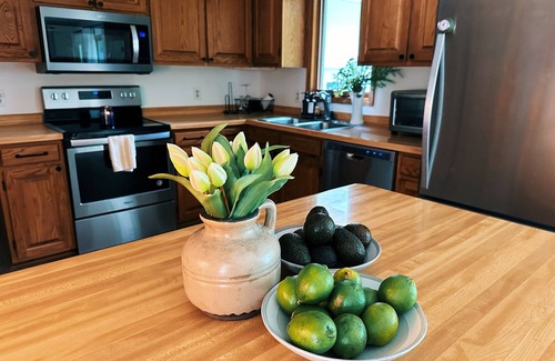 Avoca Haus | Private Isle-side, Waterfront Retreat with Stunning Views/Pet Friendly