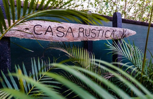 Palm Beach Estates Haus | Casa Rustica 1 - Boutique-Stil Strandhaus ein paar Schritte von der Brandung