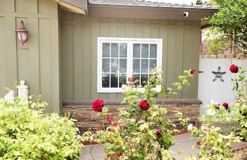 La Jolla Mesa Haus | PRIVATE La Jolla Guest Suite