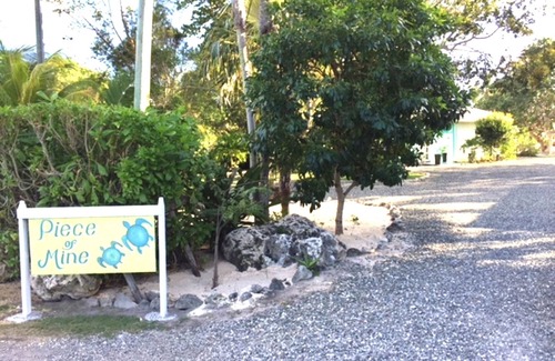 East End Haus | STÜCK VON MINE Luxury Beach Villa. 396 Seaview Rd. EE