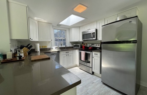 Chilmark Haus | Private Oceanfront Compound, 1/3 mi Private Beach, AC, Chilmark, WiFi