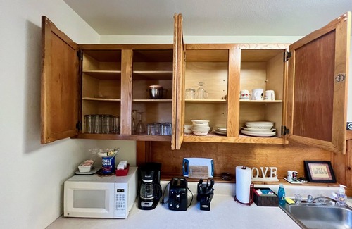 Lyndhurst Kabine | Kabine-Eigenes Badezimmer-Familie-Blick auf den Wald-Barnwood (one BR)